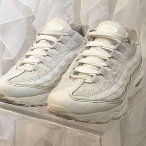 Nike Air Max 95 ** Woman's Size 6.5  ** Childs Size 4.5